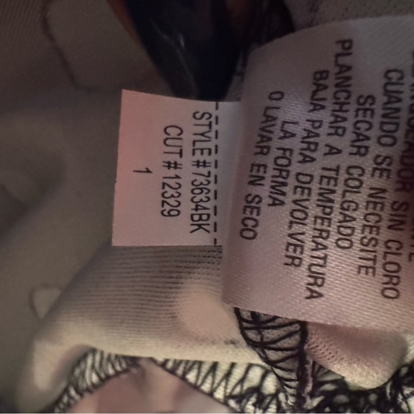 Sandra Darren Women’s Mint Green and Black Sheath Pleated Dress Size 12 - Picture 8 of 12